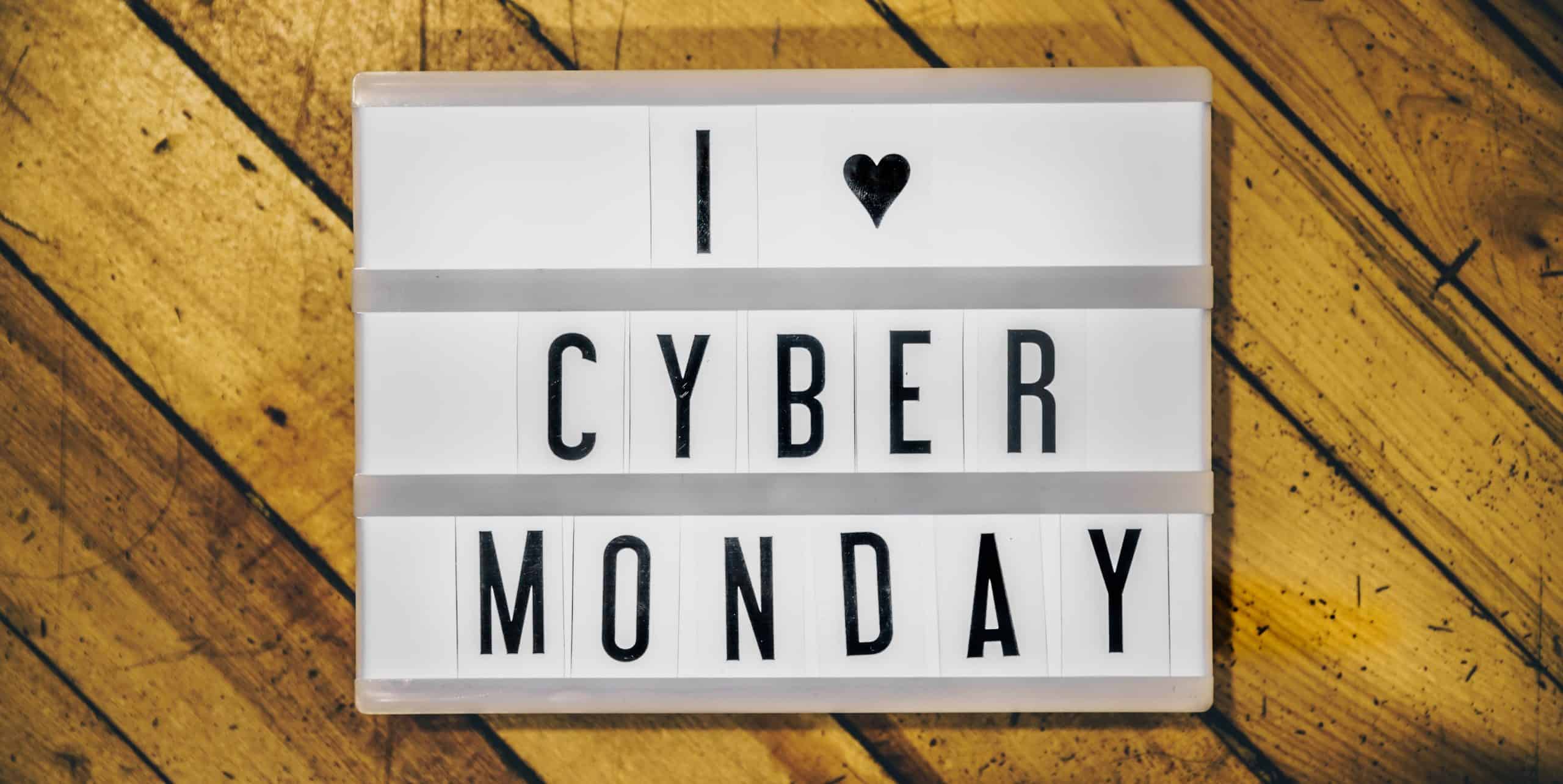 29 SMS Coupon Examples From Cyber Monday