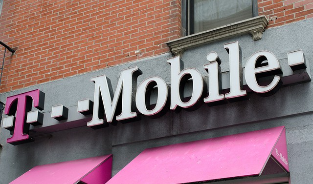 T-Mobile Logo